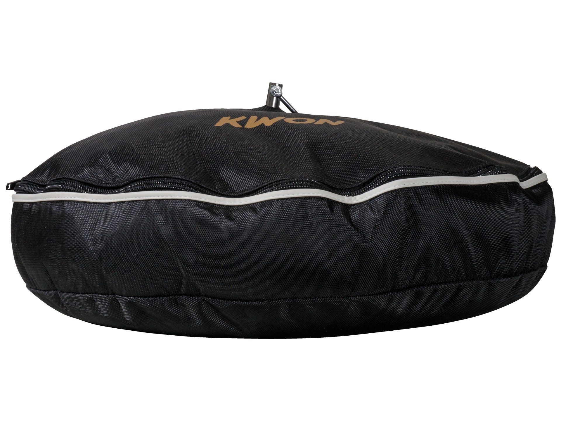 Ancrage au sol pour attacher des poires de frappes